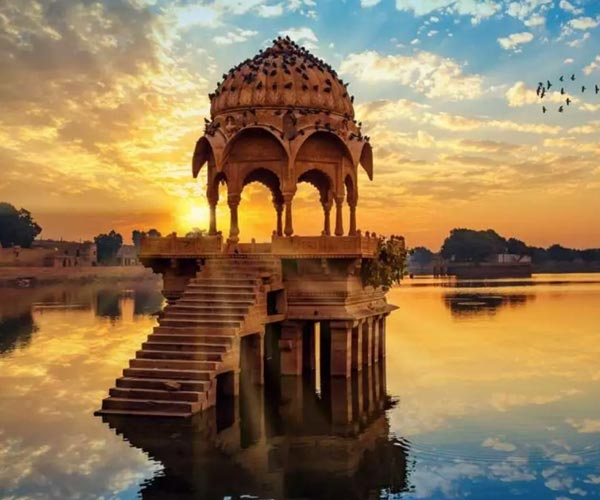 Gadisar Lake